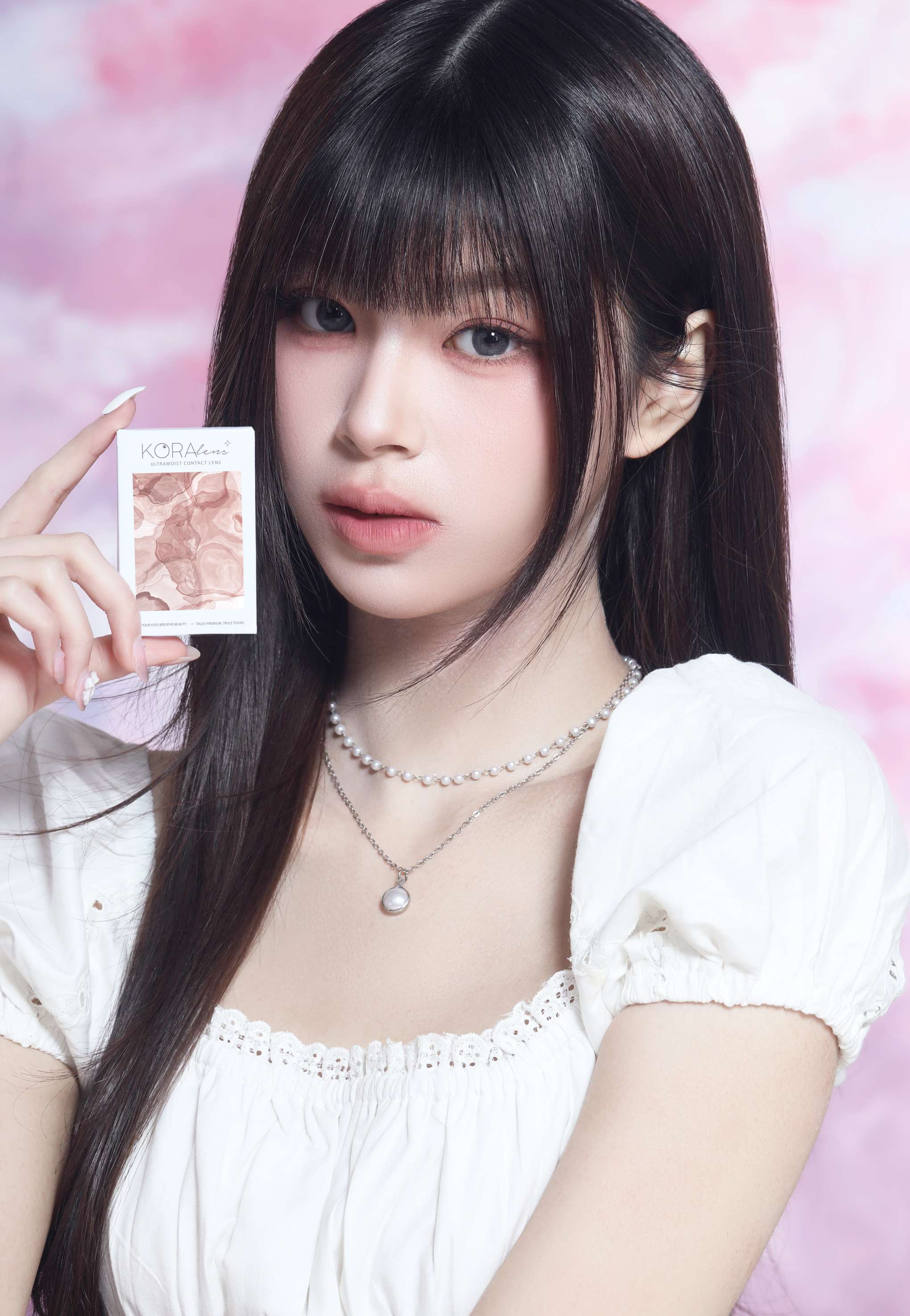 KORALENS campaign model with product