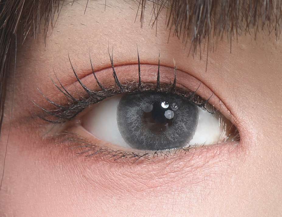 YOLA Stone on eyes